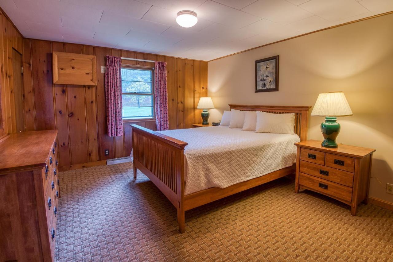 Purity Spring Resort Madison Exterior photo